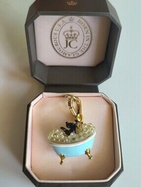 JUICY COUTURE 'YORKIE DOG IN BUBBLE BATH TUB' CHARM - NEW IN BOX